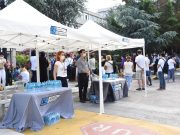 Kadıköy Belediyesi üniversite sınavına giren öğrencilerin yanında