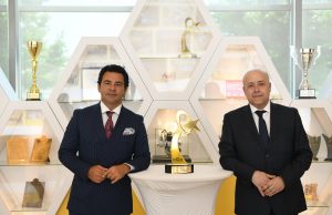 Yeni Clio OGD Yılın Otomobili ödülü Oyak Renault fabrikaları’nda
