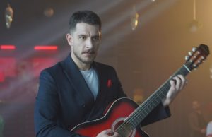 Old Spice ile Uraz Kaygılaroğlu’ndan işin esansları