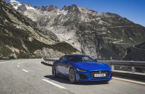 Jaguar F-TYPE yenilendi
