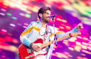 Kenan Doğulu’dan, ‘Vay Be’ albümüne dördüncü klip “Dansa Kaldır”