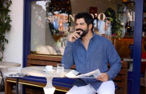 Burak Özçivit, Altınyıldız Classics ile “Şehirden Uzakta”