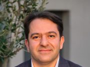 Hepsiburada sokaktaki patili dostların çip ve karne destekçisi oldu