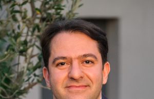 Hepsiburada sokaktaki patili dostların çip ve karne destekçisi oldu