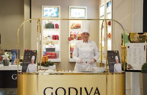 Ilse Wilmots, İstanbul’daki GODIVA CAFE’lerde çikolata severlerle buluşuyor