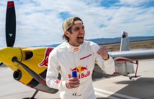 Red Bull Sporcusu Dario Costa Hareket Halindeki Trene İniş ve Kalkış Yaparak Dünyada Bir İlke İmza Attı