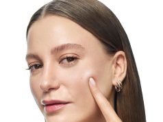 L’ORÉAL PARİS’TEN YENİ REVITALIFT GLASSY SKIN